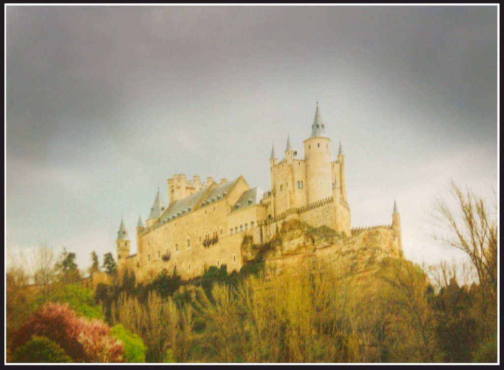 Alcazar de Segovia by Jimmm