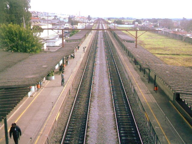 Estação Brás Cubas by João Paulo Chagas