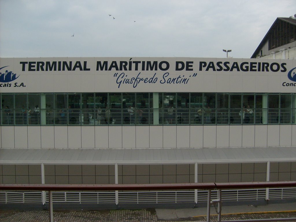 Terminal de passageiros, visto do MSC ÓPERA by ferdcarv