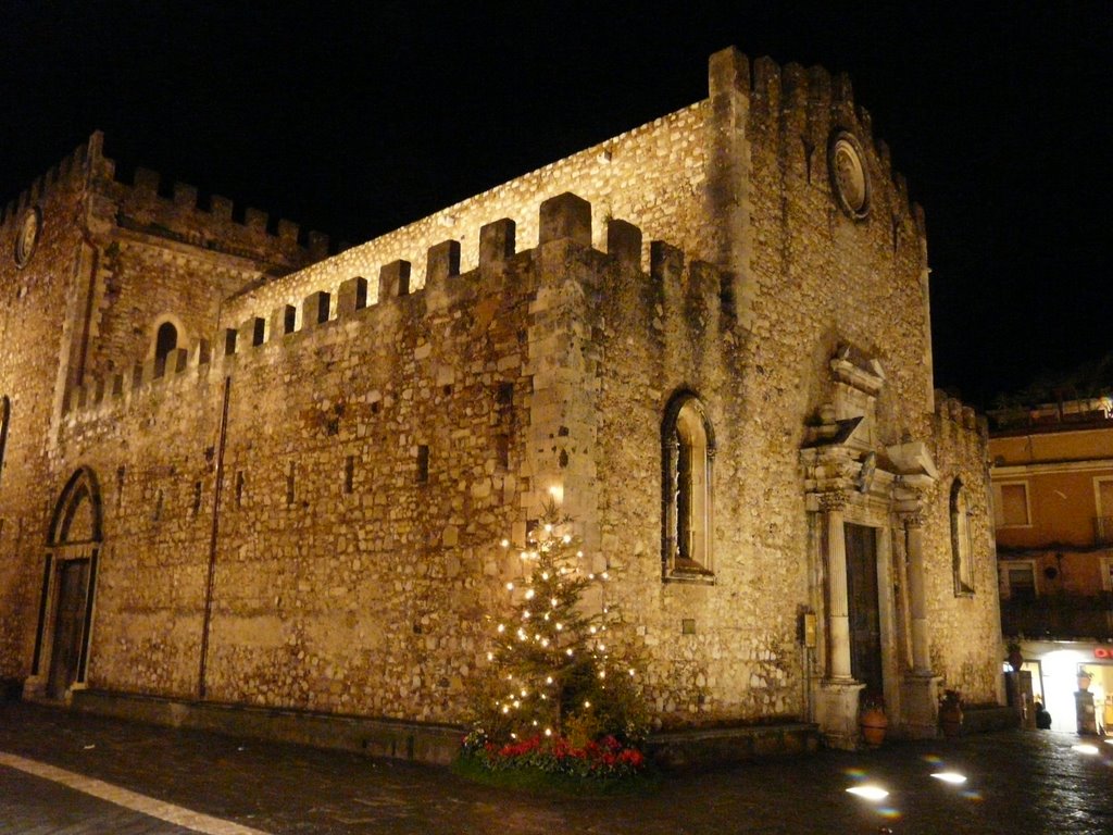 Taormina - Il duomo (qui ho sposato la compagna della mia vita) by giomodica