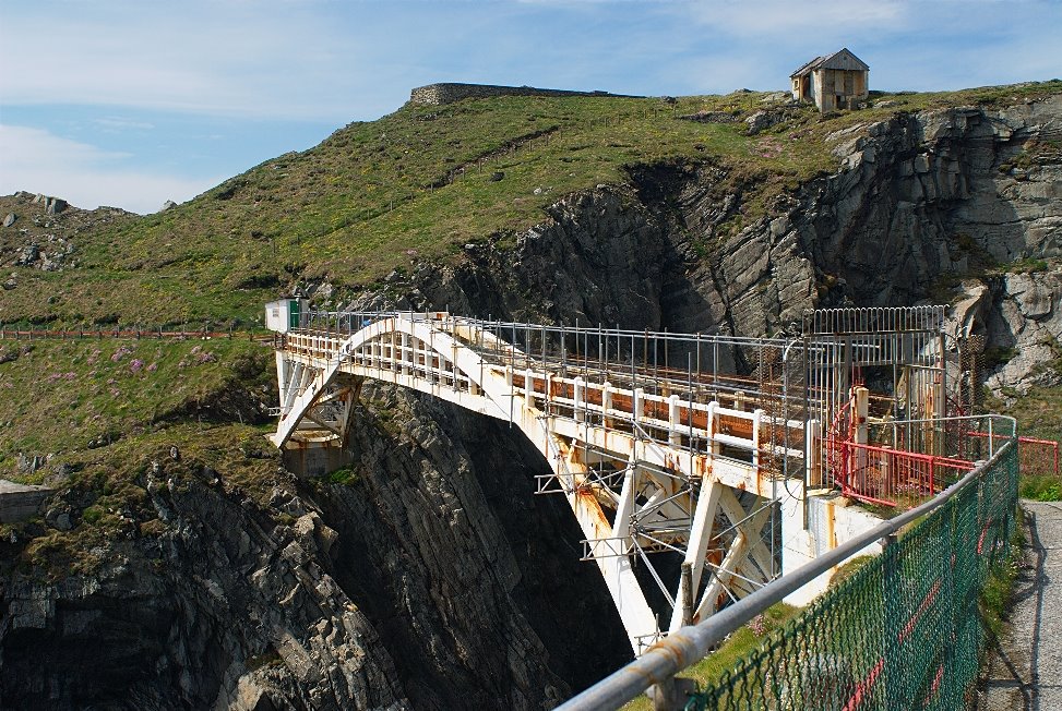 Mizen Head by ogniw