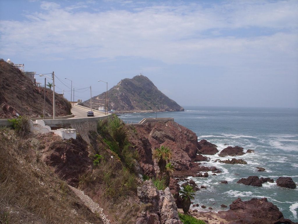 BAHIA DE MAZATLAN by Jaime Antonio Cardon…