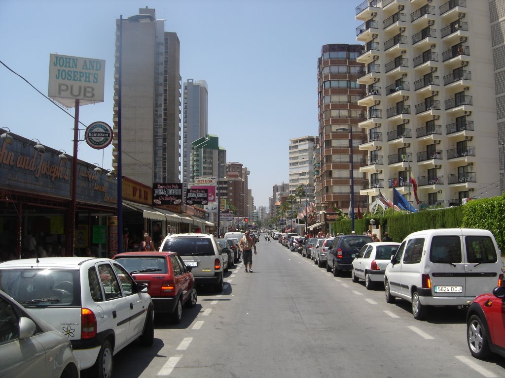 Benidorm. c. de Gerona. 2008. ბენიდორმი by Nodar Konstantinidi