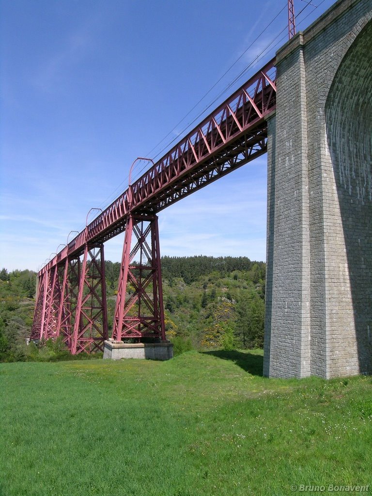 Viaduc de Garabit by Bruno_1977