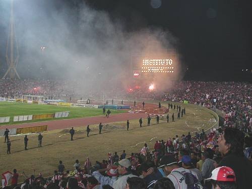 Hinchada de instituto en el Estadio Córdoba by alezicordobez