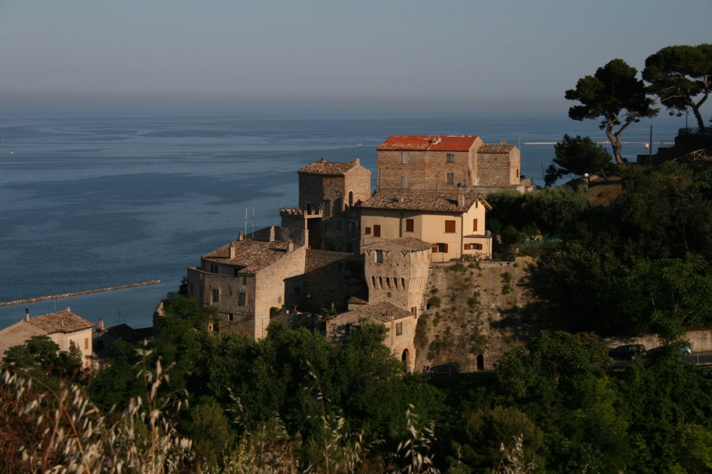 Vecchio incasato (Grottammare) by Matthias Drosdek