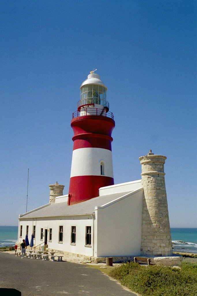 Leuchtturm, Cape Agulhas by Erwin Meier