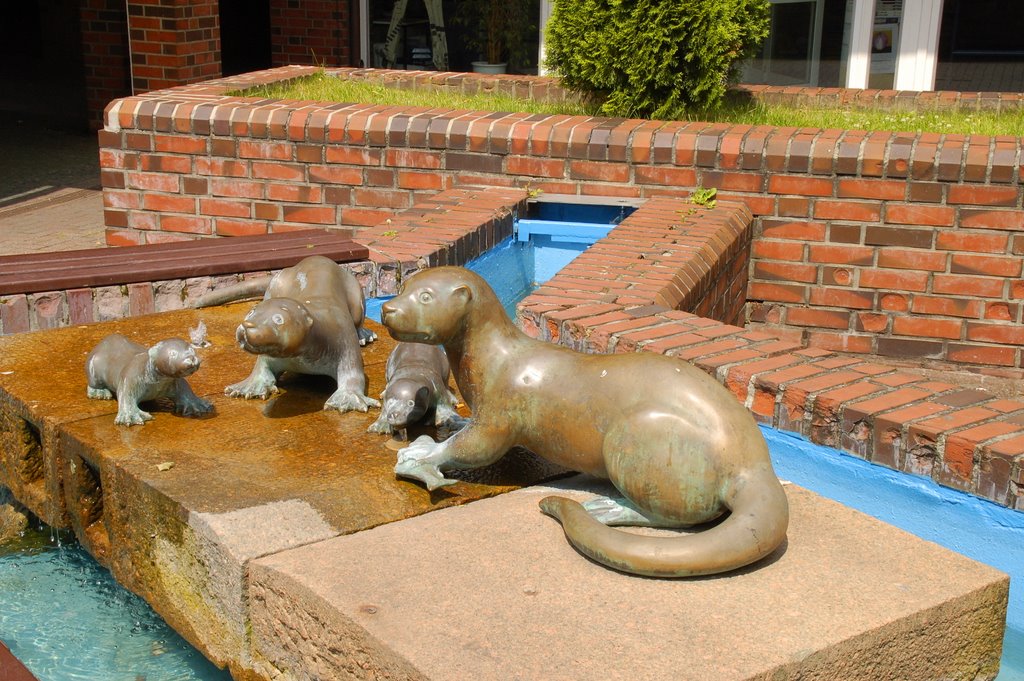 Sachsenwald-Forum: Brunnen by Werner Menken