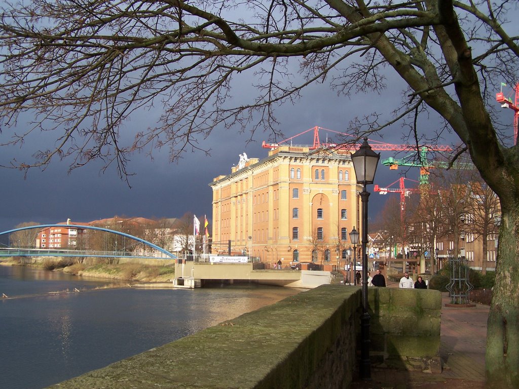 Hameln, Langer Wall & Stadtbücherei by Marc Stronks