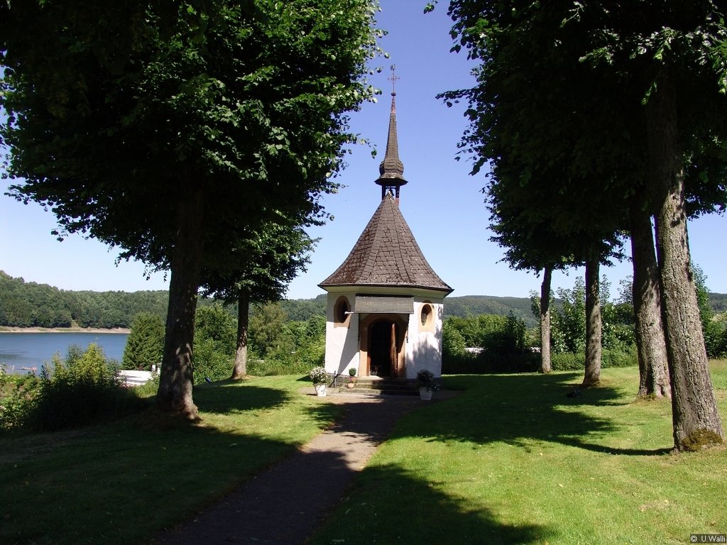 Kapelle in Sondern am Biggesee by U.Walli