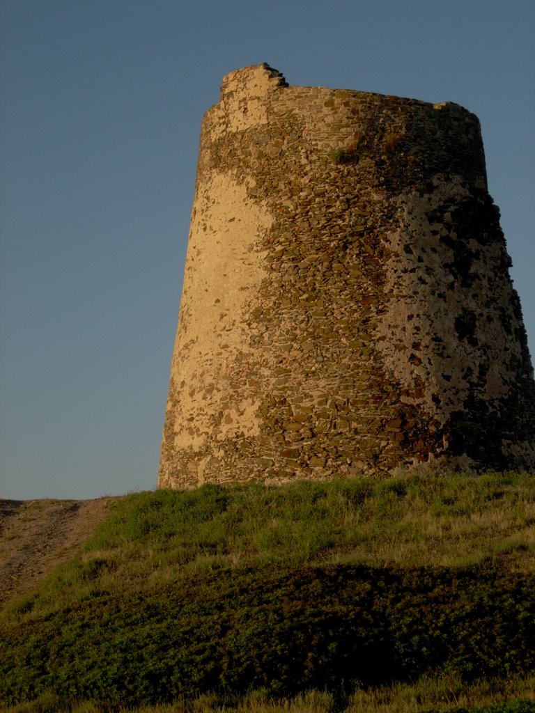 Torre di flumentorgiu by Cinzia Perusi