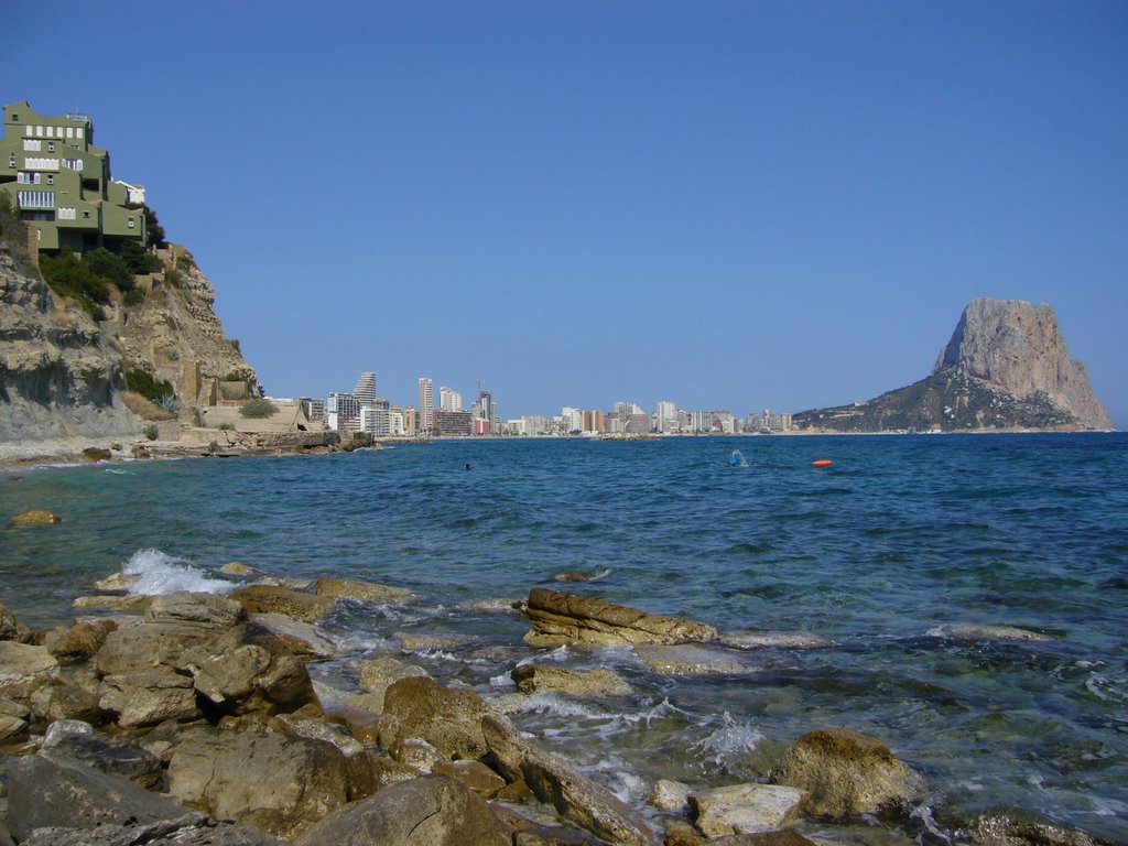 Peñon de Ifach desde Cala Manzanera by Isaac JD23