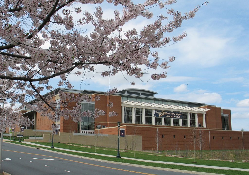 John Paul Jones Arena by princeton tigger