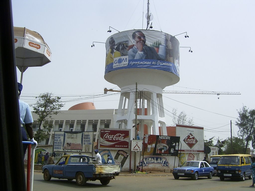 Centro de Bissau by Jazzmina