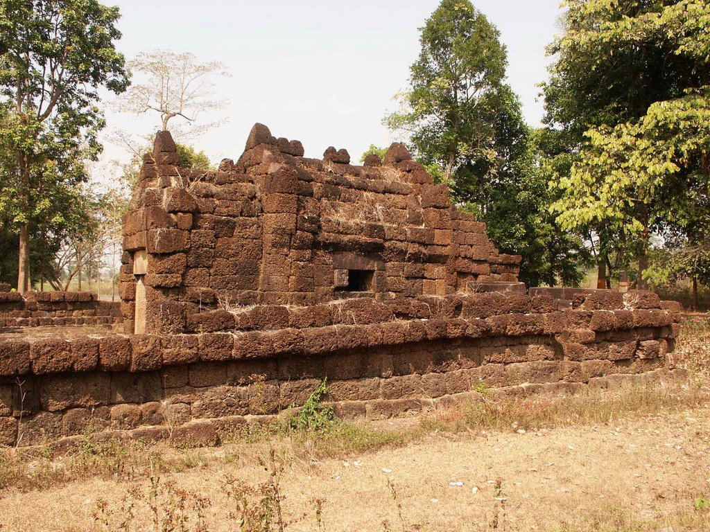 141-Prasat Ta Muan Tot (14.02.2008) [AROKAYASALA # 5] by Khmer Search