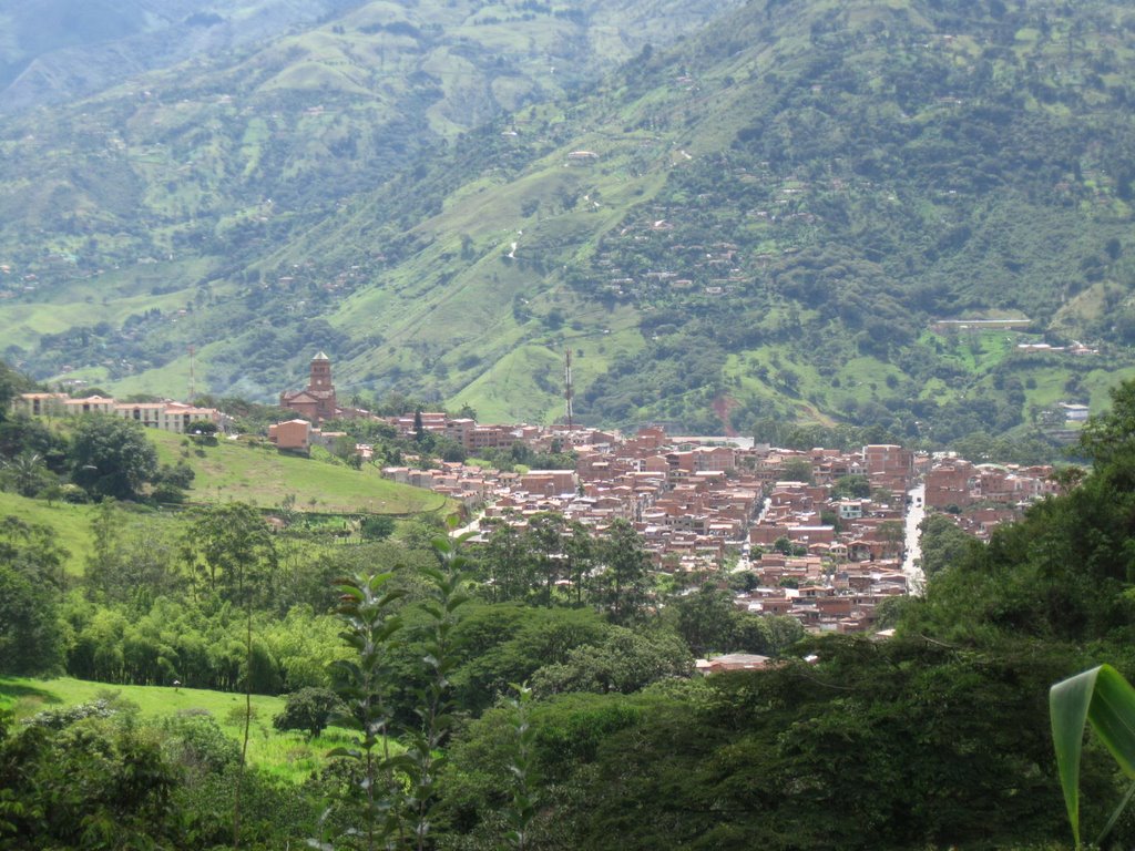 Girardota vista desde Jamundi by Dayro Longas