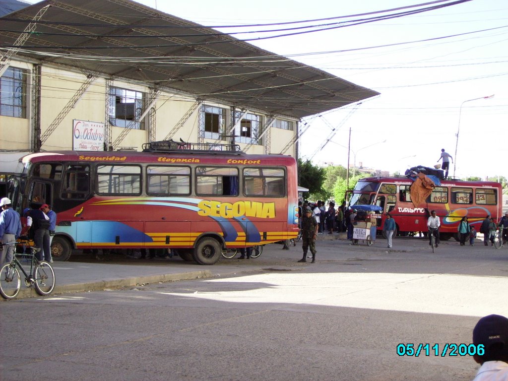 Villazon bus station by Mortyzia