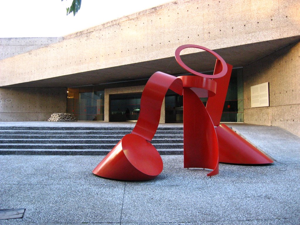 MUSEO RUFINO TAMAYO by jose luis rangel