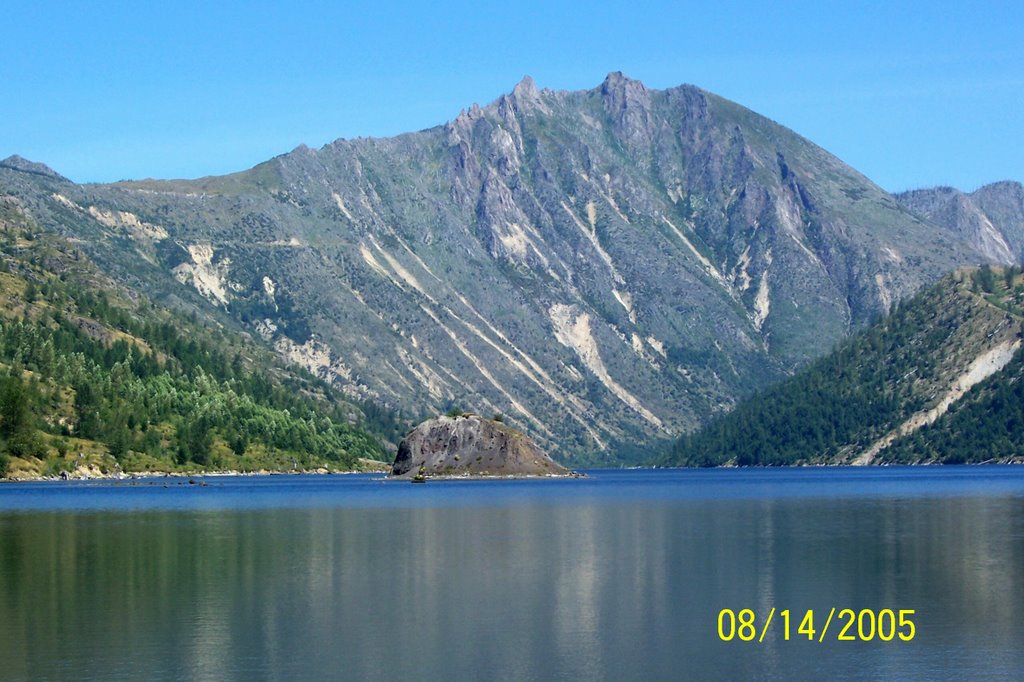 Mt st helens one of their glacier lakes by jalynnbr