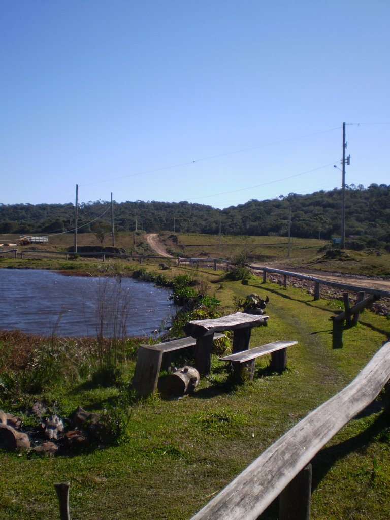 Vista da Cabana perto do Parque - Cambará do Sul - Brasil by Marcelo Parise Petaz…