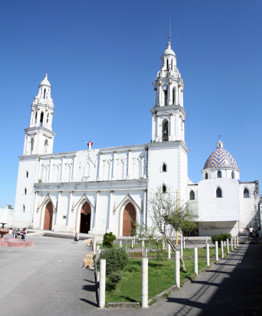 Parroquia de SANTA MARIA MAGDALENA , ALTOTONGA, VER., MX. (Foto J. Alberto Rivera 2007) by al69vmx