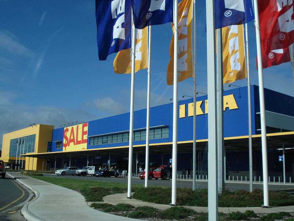 IKEA, Adelaide Airport by bichoosn