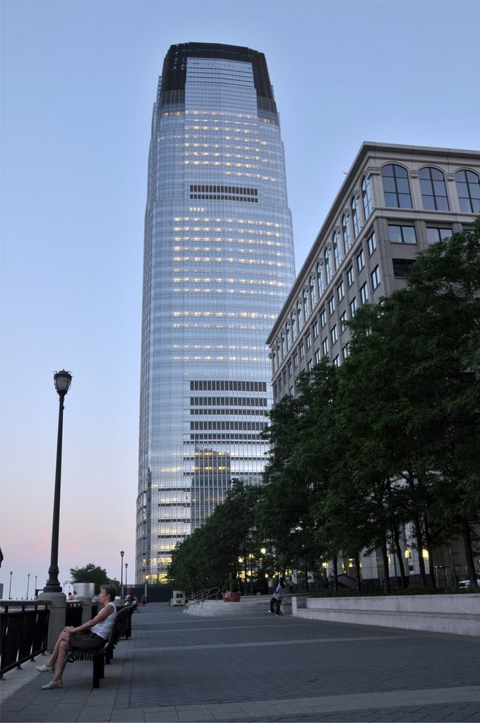 Exchange Place, Jersey City, NJ by Les Truchel