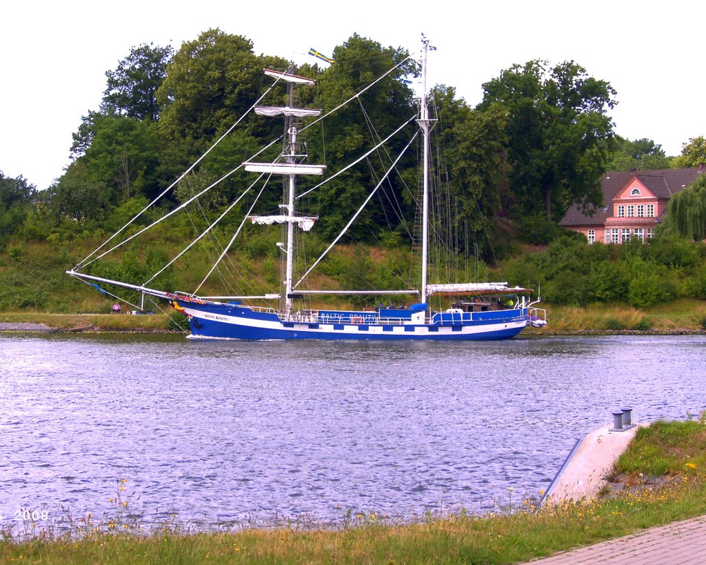 Schwedischer Zweimaster "Baltic Beauty" im Nord-Ostsee-Kanal (Kiel-Canal) - Swedish two mast sailing boat by DL1LAM