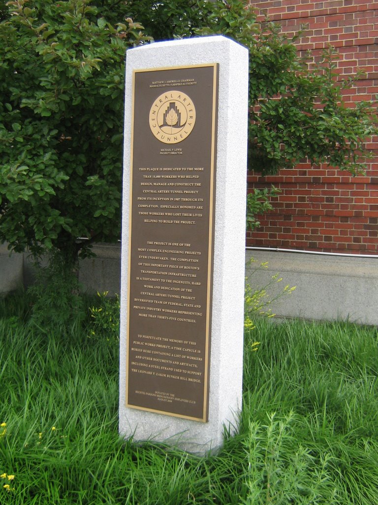 Plaque commemorating the Big Dig by mrhuston