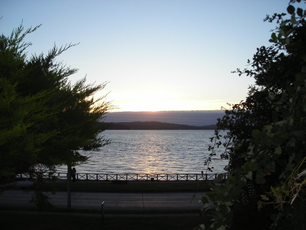 Atardecer en Ancud by patricio valdebenito