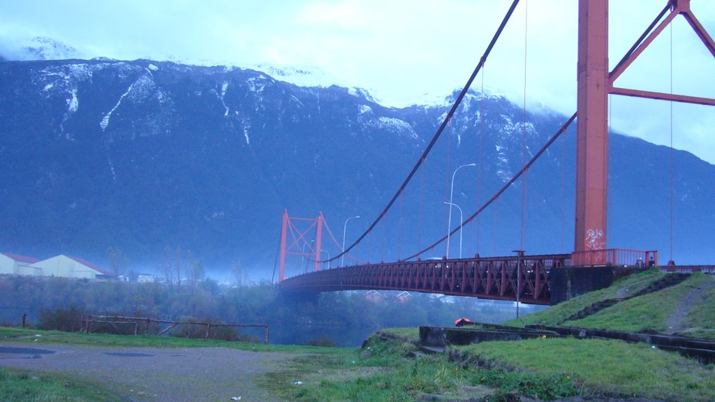 PUENTE COLGANTE by Fernando Lecaros Peñ…