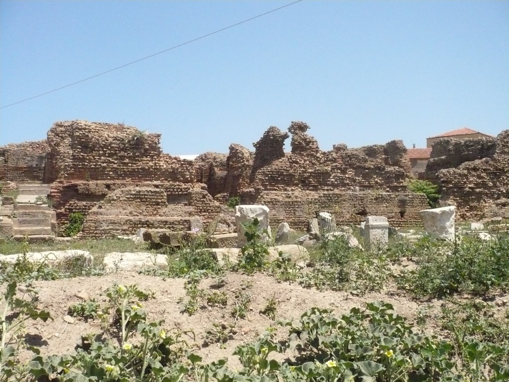 Cherchell-Ruines Romaines by Milevian lahreche