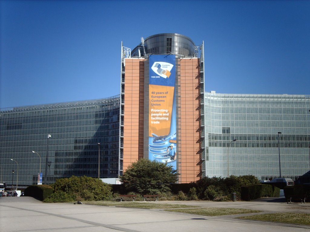 European Union headquarters by Noé Diakubama