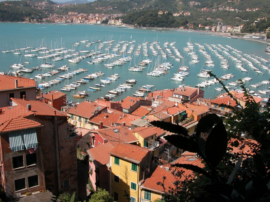 Lerici (2004-08-26) by lschmuhl