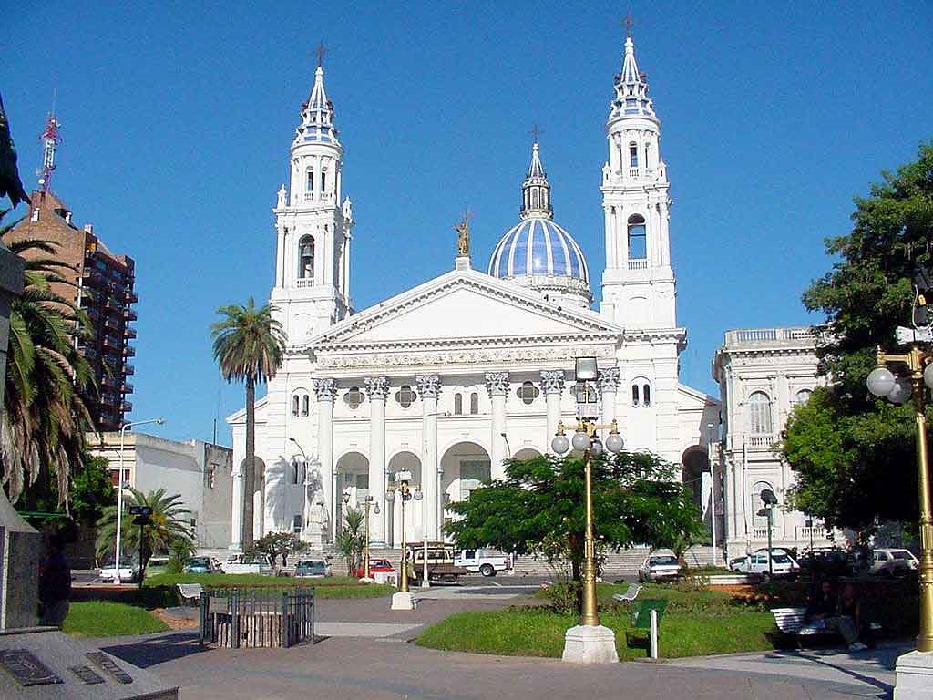 Catedral de la ciudad by caro_arg