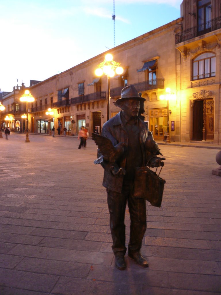 Señor de las Palomas by ginarqmx