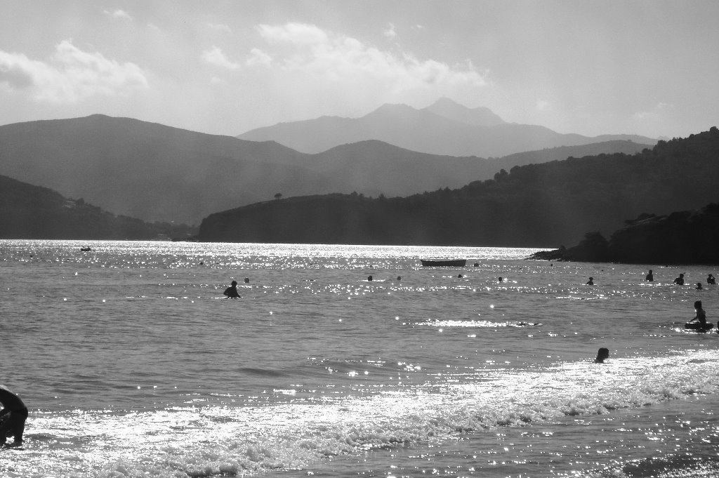 Monte Capanne e Golfo Stella dal Lido di Capoliveri by Antonucci Luigi