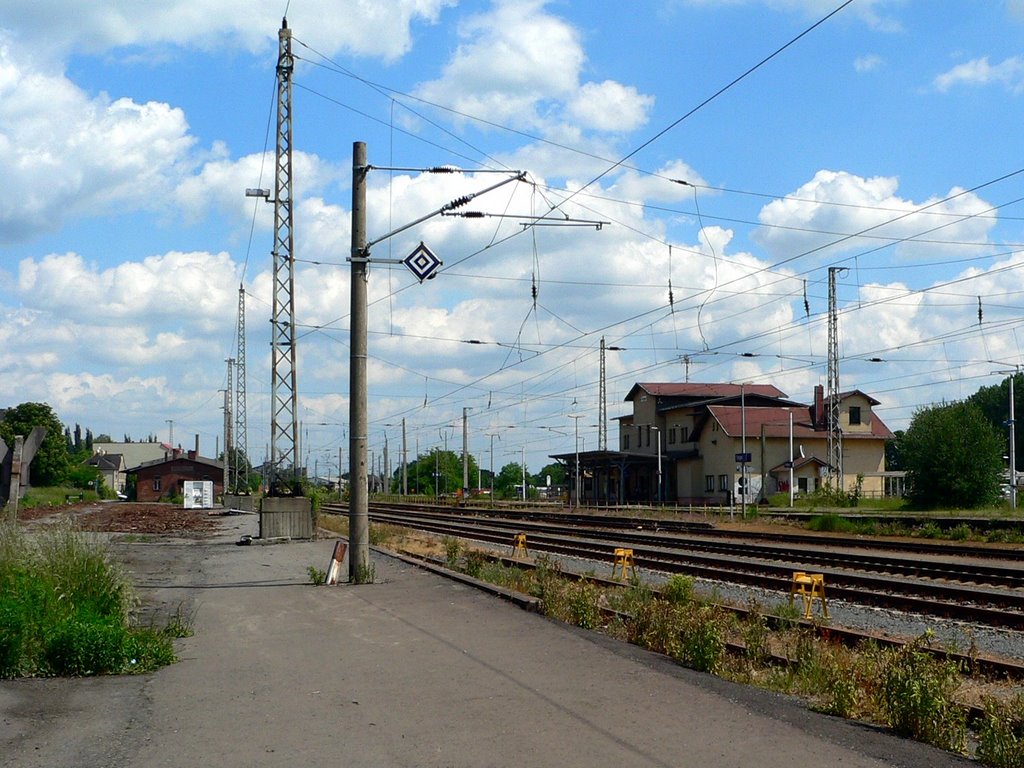 Güterbahnhofstraße by RolfBuchmann