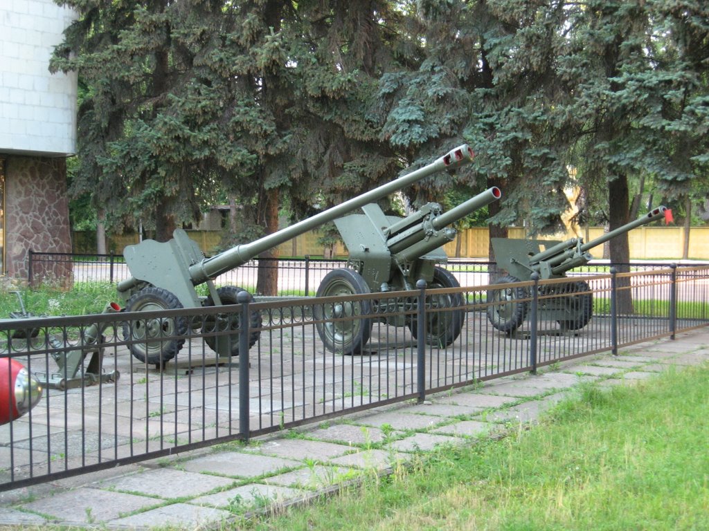 Chernihiv. Military Museum by patriot_psv