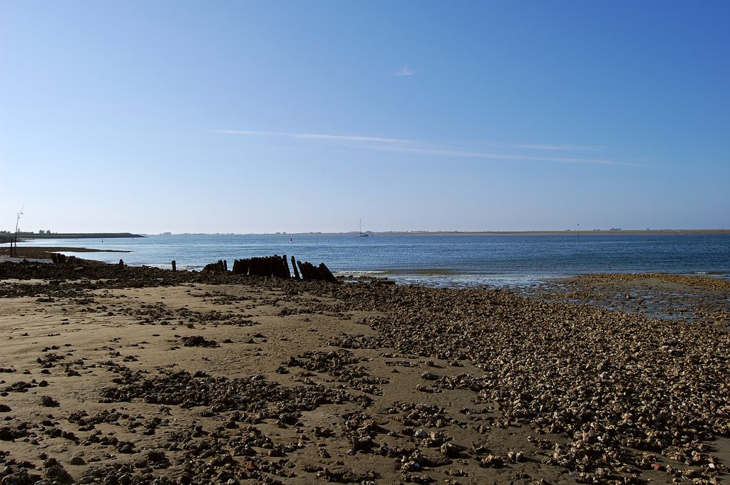 Low tide at the Oosterschelde near Sint Annaland, Netherlands by Andre Speek