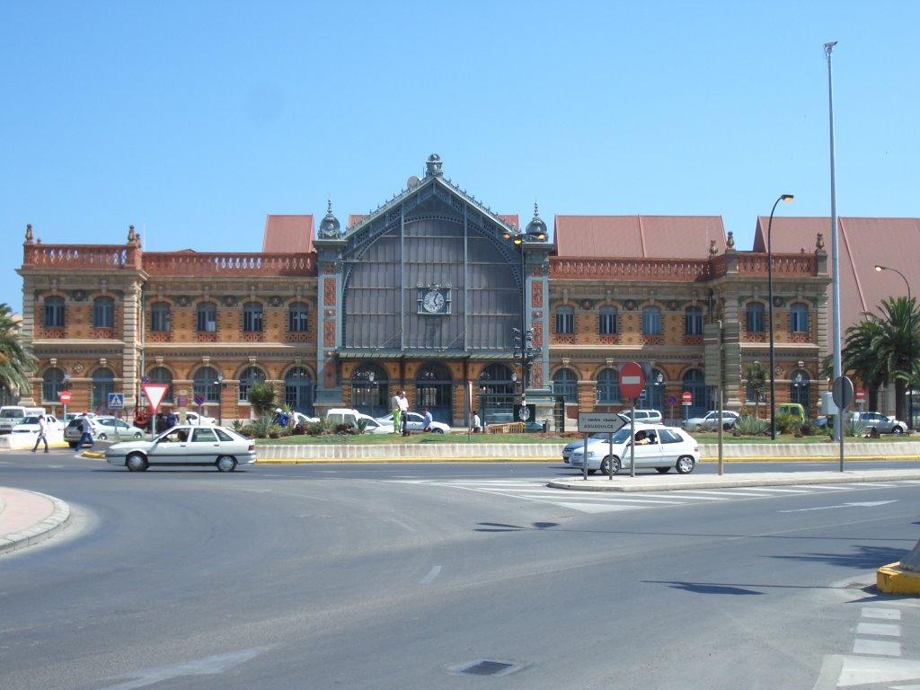 ANTIGUA ESTACION DE RENFE by Darciobc