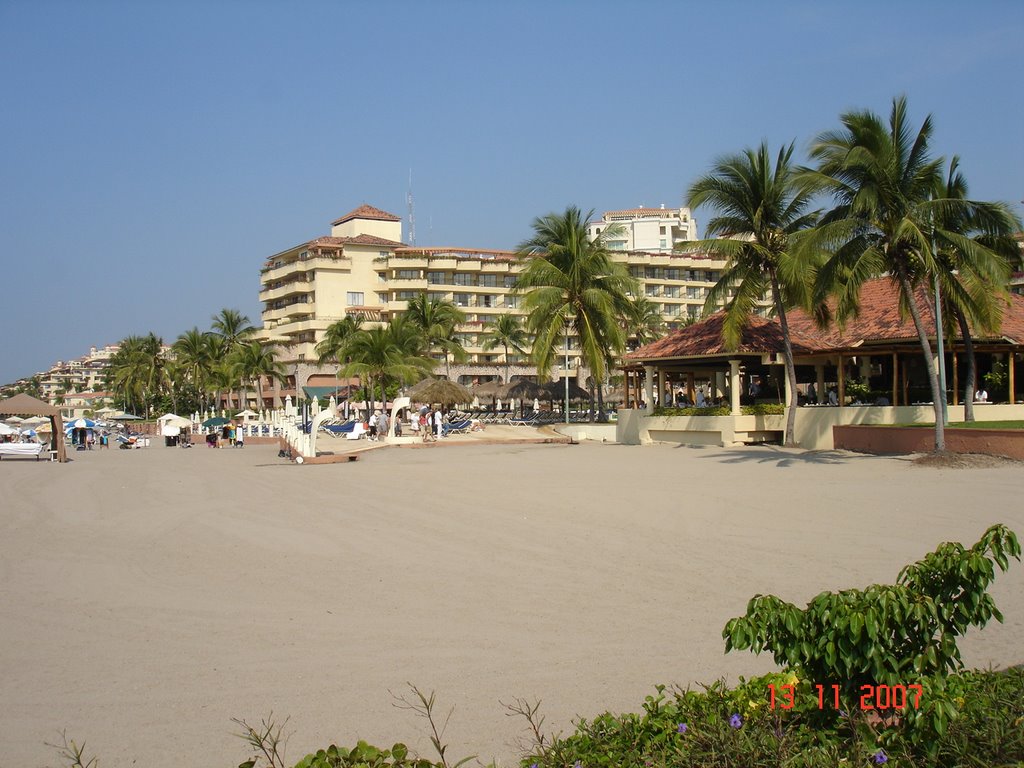 Puerto Vallarta Mexico by FM Oliveira