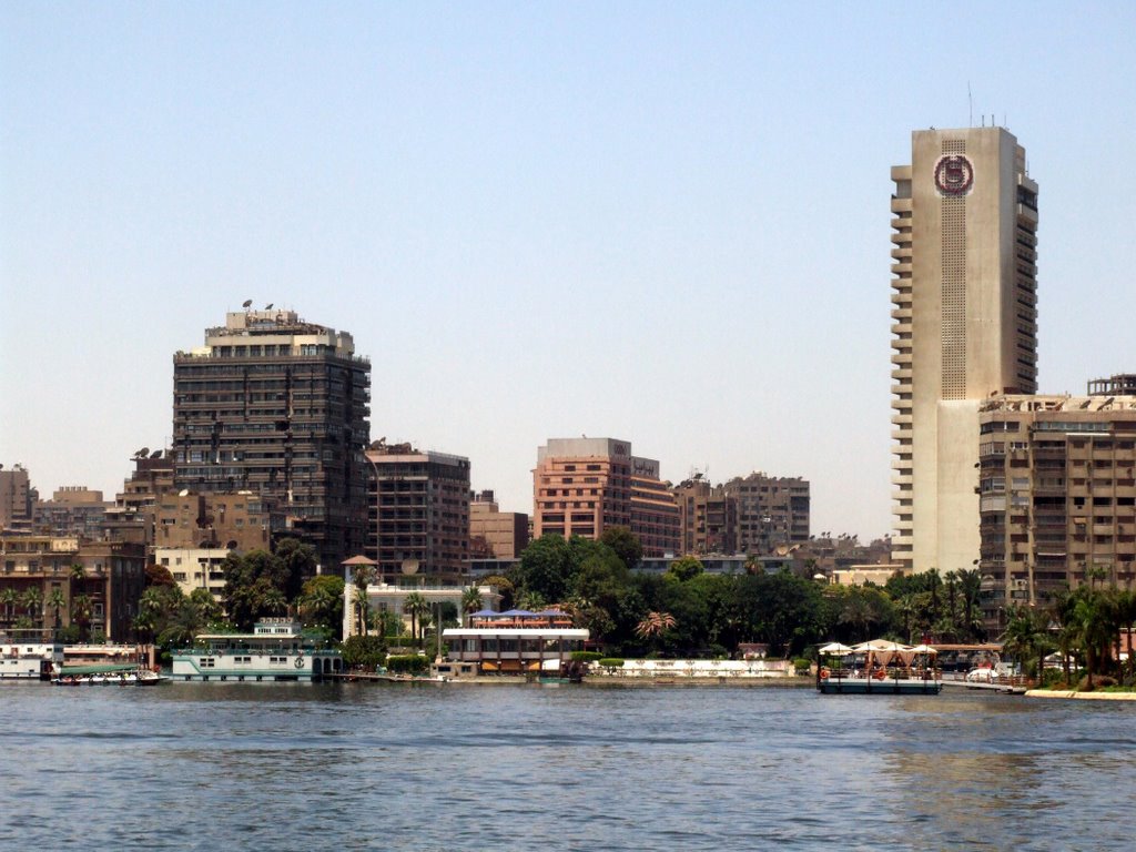 Cairo by Marek Grausz