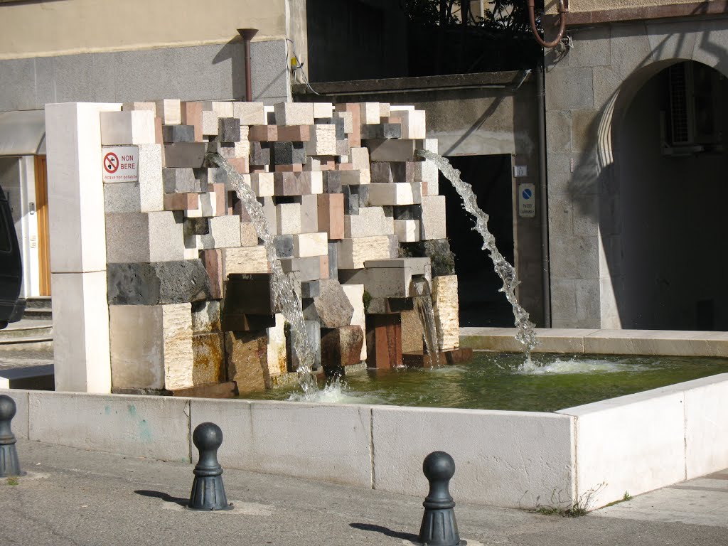 Nuoro - fotana piazza F.Crispi* by Bellisario Fasano