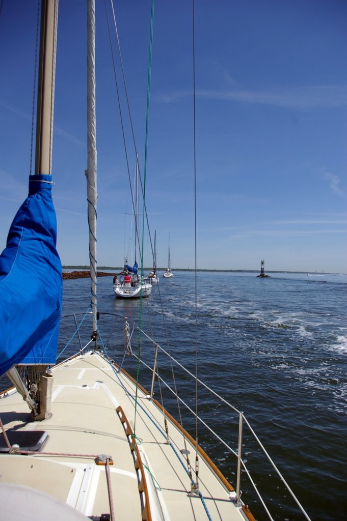 Sail boats entering Raritan Bay, NJ by sopot12