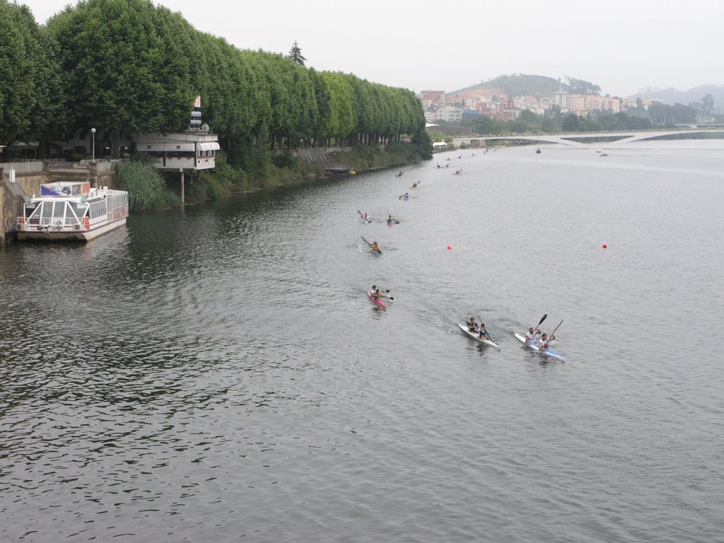 Rio Mondego Coimbra Portugal by carlos manuel cardos…