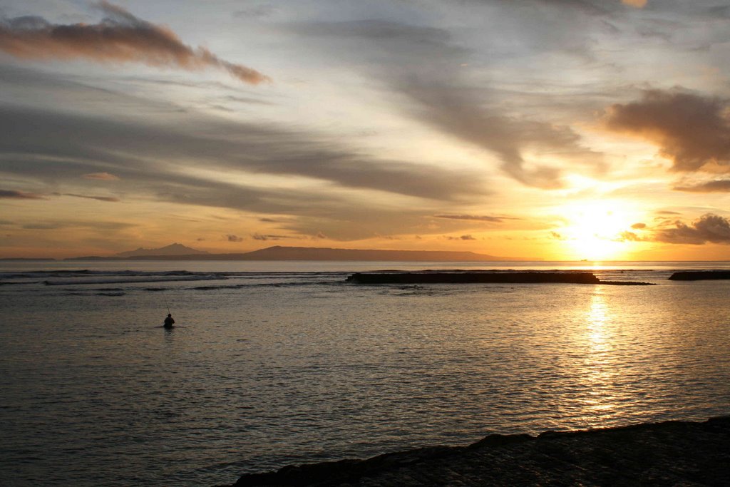 Sunrise at Club Med Bali Feb 2008 by anytwit