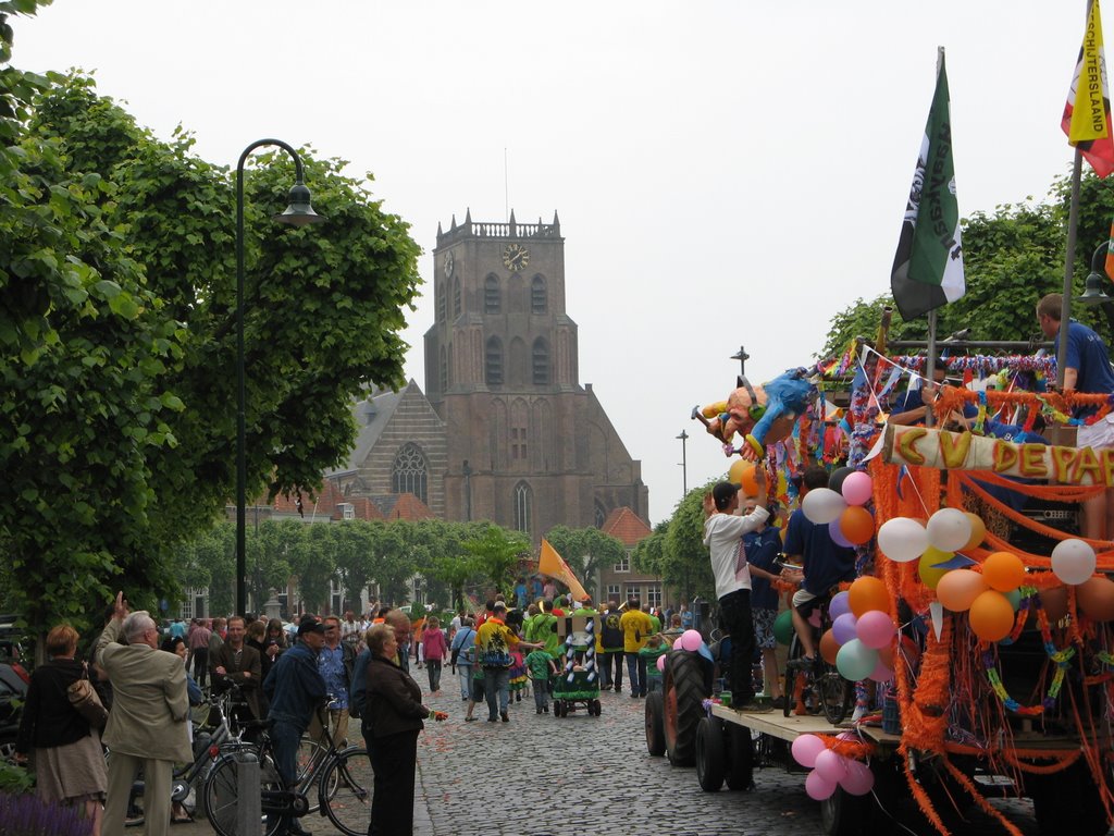 Geertruidenberg Zomer Carnaval met Geertruidskerk by dj4n90