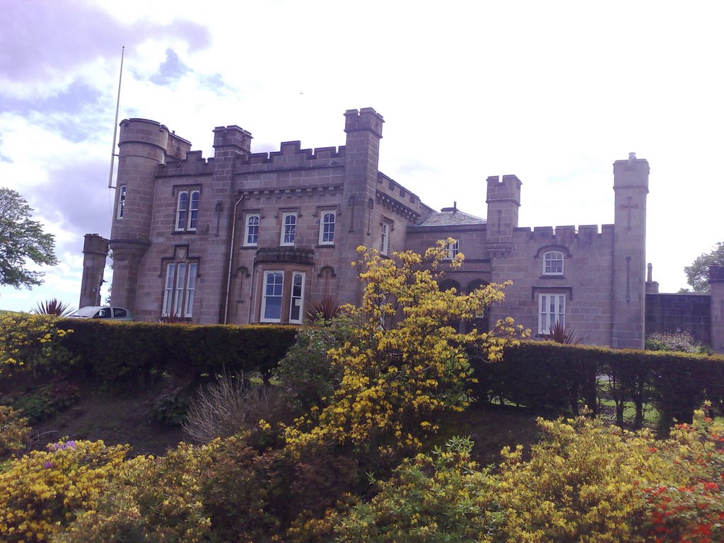 Dunoon Castle by mike montgomerie