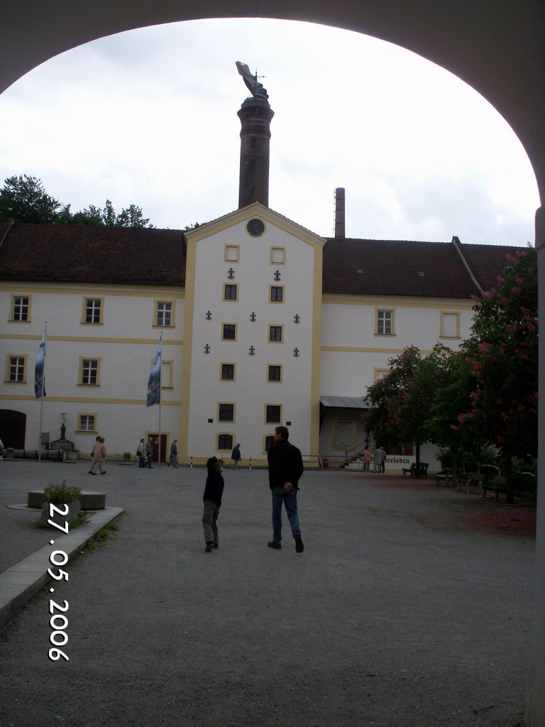 Kloster und Brauerei in Aldersbach, Bayern by JitkaRedinger